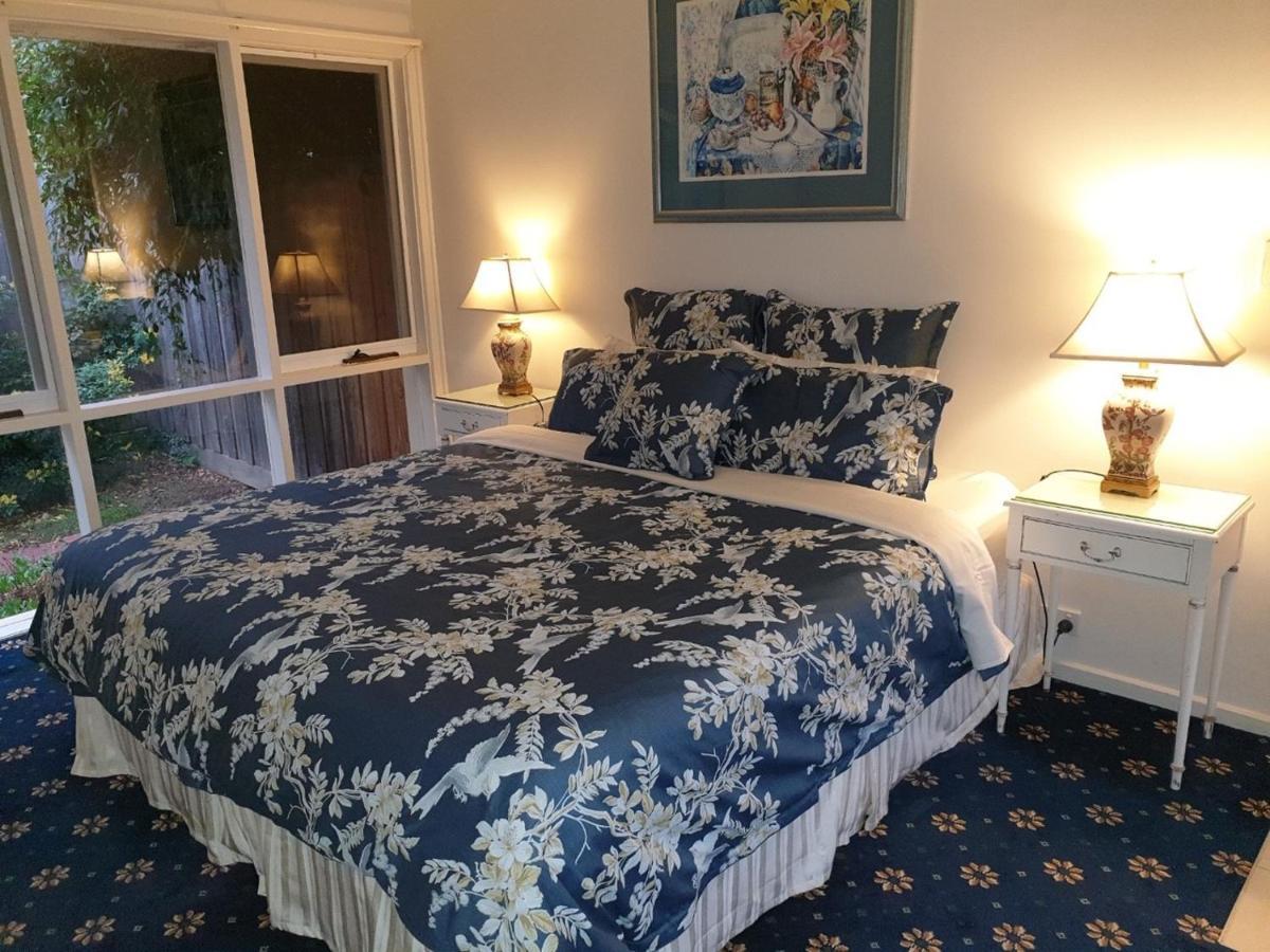 Race Course Apartments ยาร์ราเกลน ภายนอก รูปภาพ