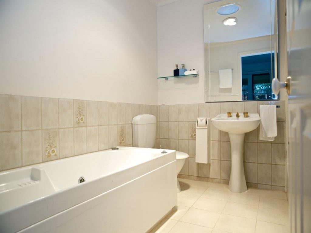 Race Course Apartments ยาร์ราเกลน ภายนอก รูปภาพ